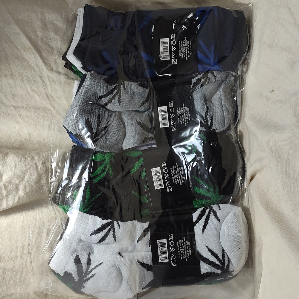 12 pair of men sock - Picture 2 of 2